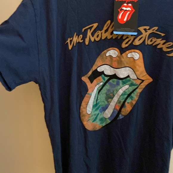 NWT The Rolling Stones graphic tee size large, 100% cotton, super soft - Picture 3 of 5